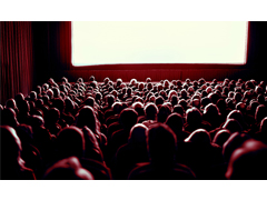 國內(nèi)電影市場(chǎng)票房6個(gè)月破320億